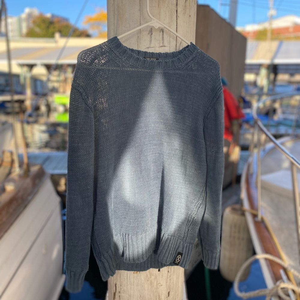 100% Linen
Fabric Made in Italy
Do not tumble dry; lay flat
Dry Clean Only